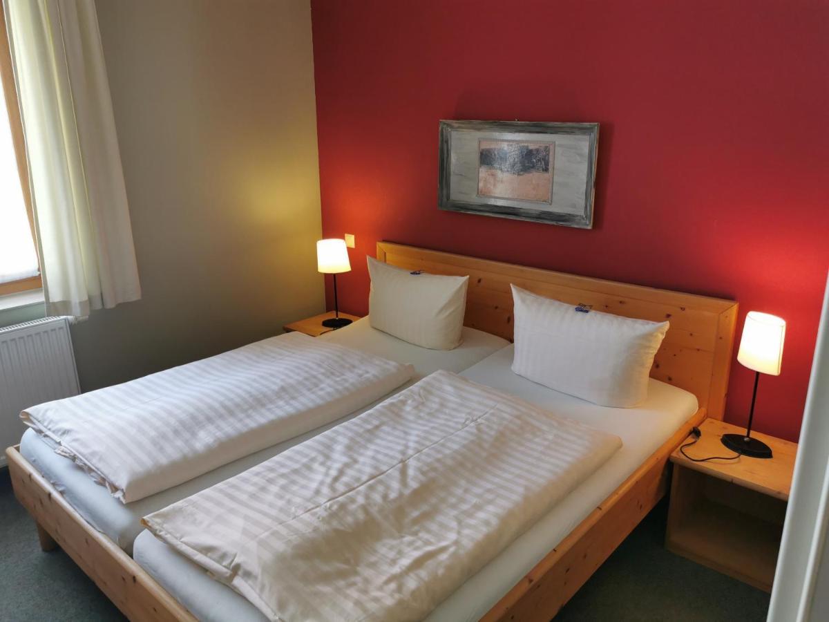Landhotel Schaferhof Langenstein ภายนอก รูปภาพ