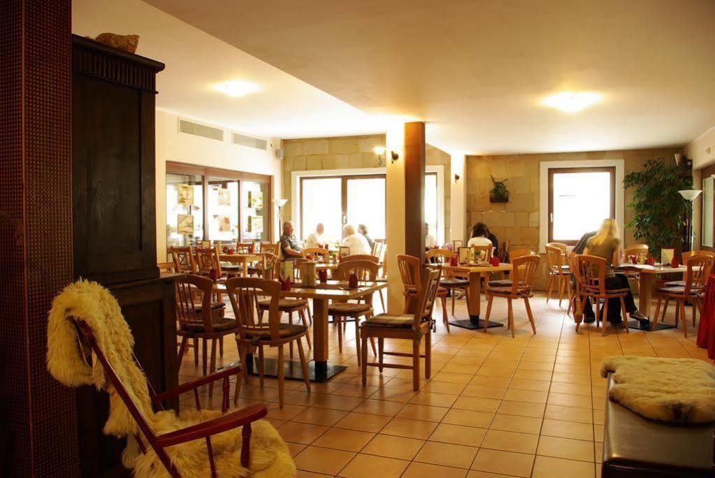 Landhotel Schaferhof Langenstein ภายนอก รูปภาพ